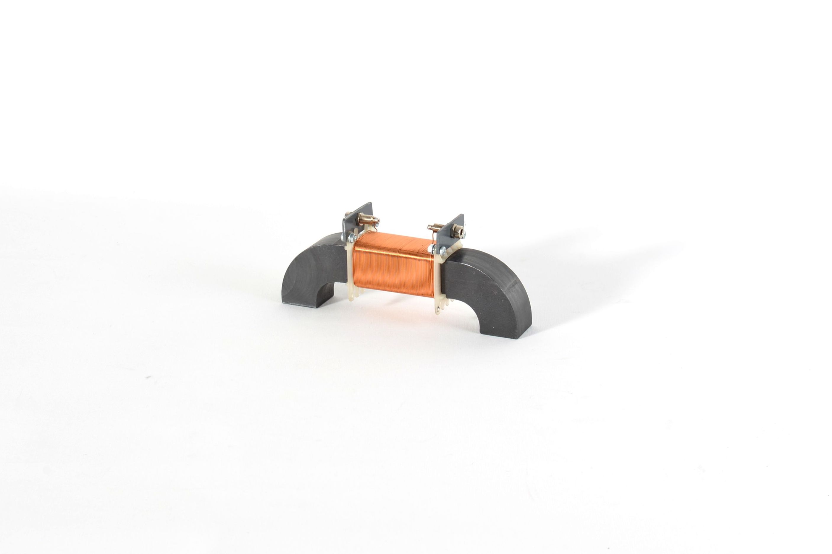 Polschuhbrücke für Demo-Elektromotor